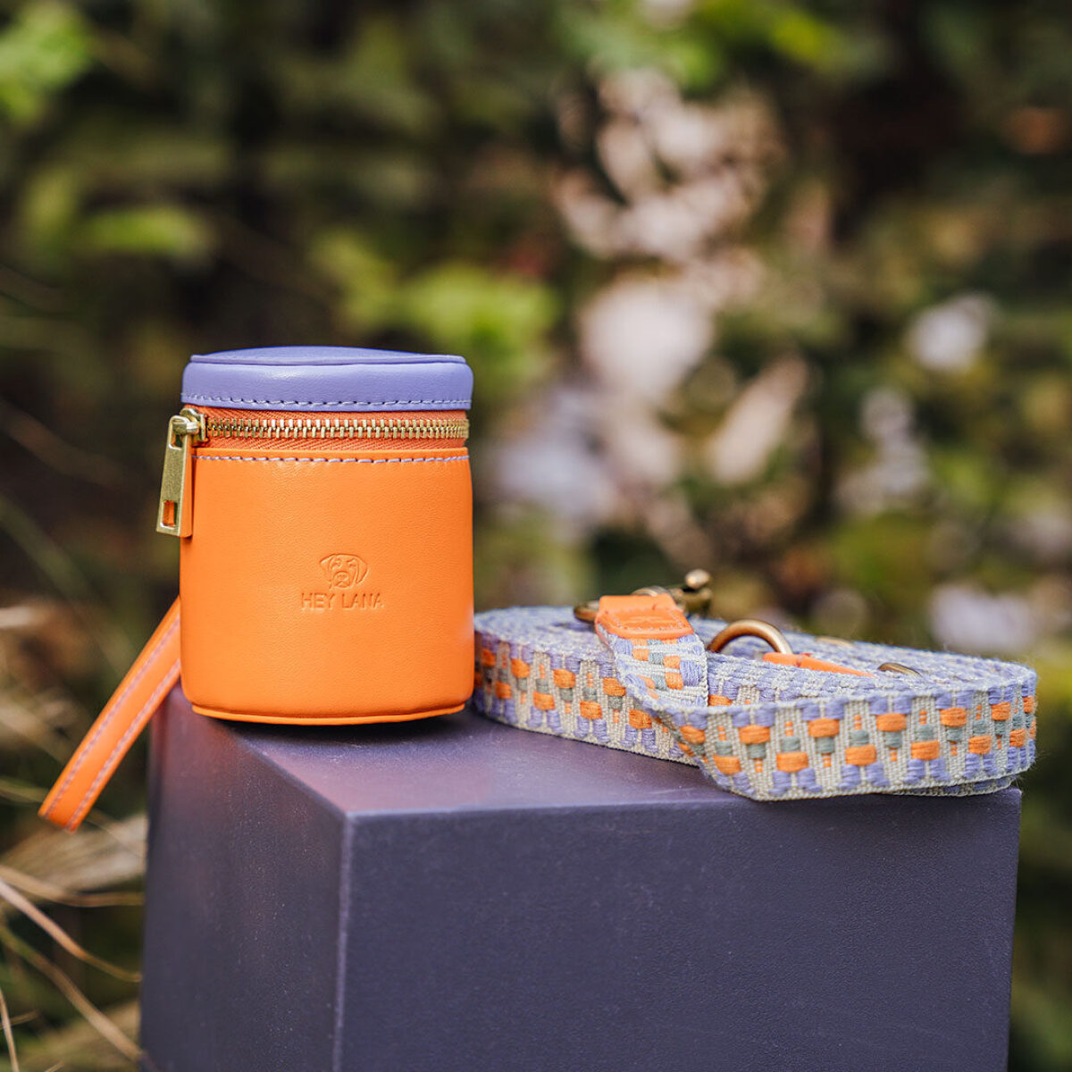 Walk Pouch 2-in-1 – Treat Pouch & Poop Bag Dispenser, Lavender/Sunset - Image 7